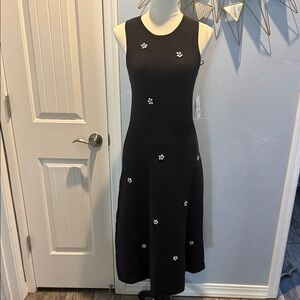 Elegant Black Midi Dress with Floral Accents